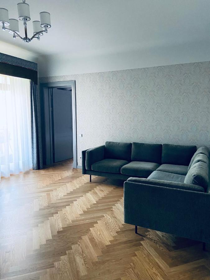 Roze Republikas Apartments Liepaja Ngoại thất bức ảnh