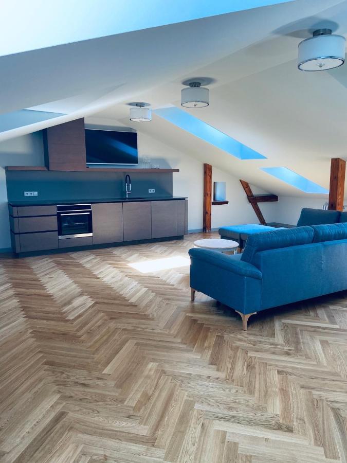Roze Republikas Apartments Liepaja Ngoại thất bức ảnh