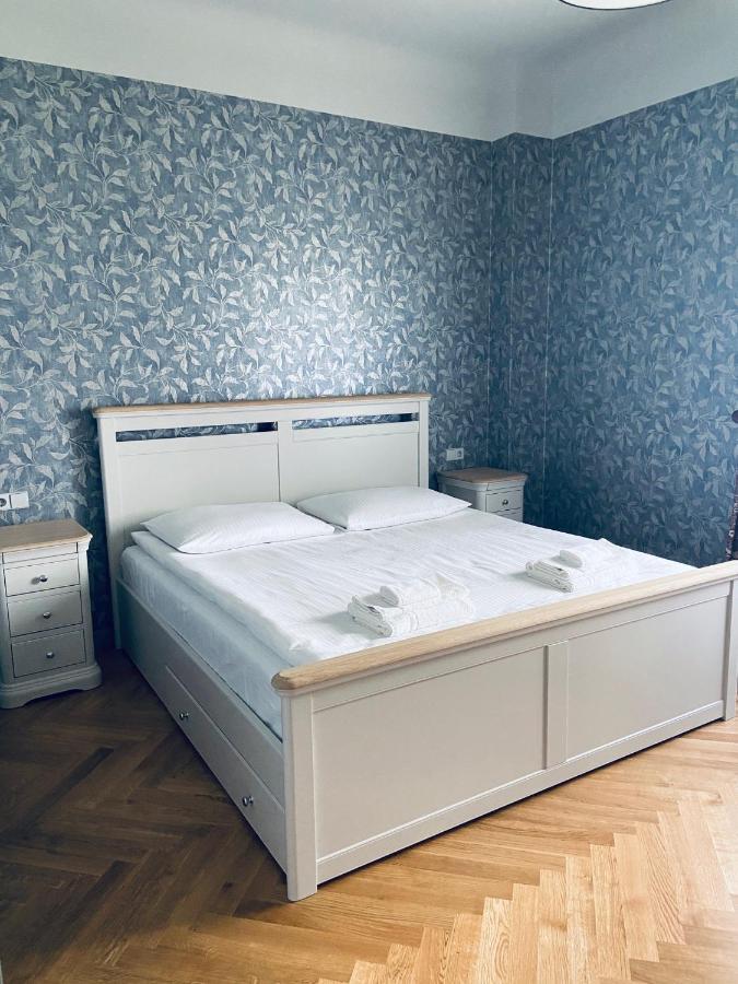 Roze Republikas Apartments Liepaja Ngoại thất bức ảnh